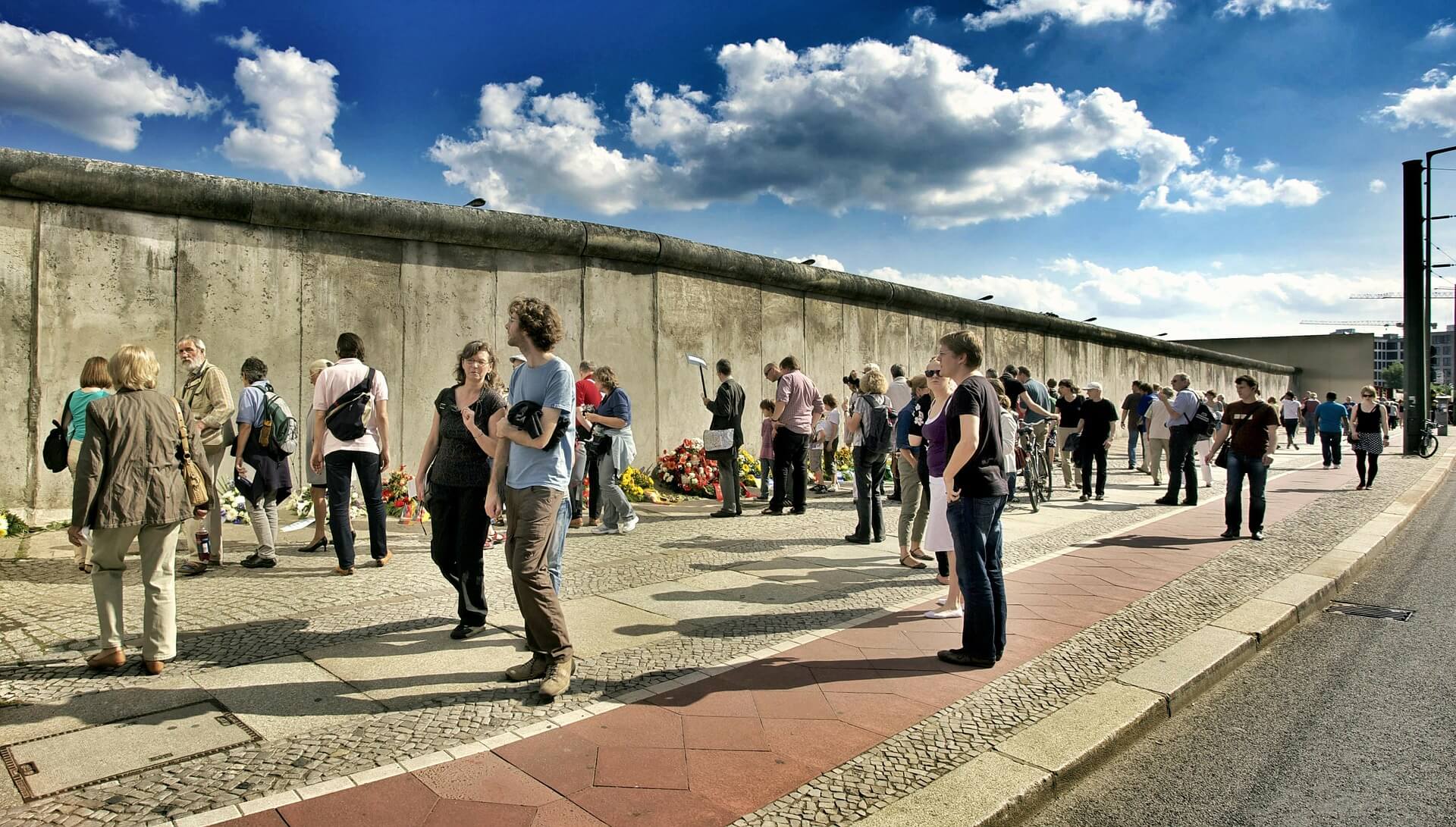 Berlin Wall With Lots Of People