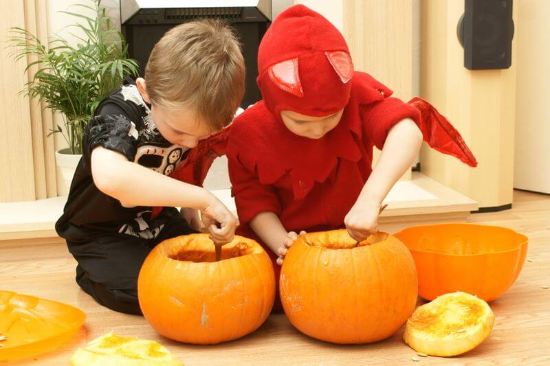 Safety Tips For Pumpkin Carving » Halloween »